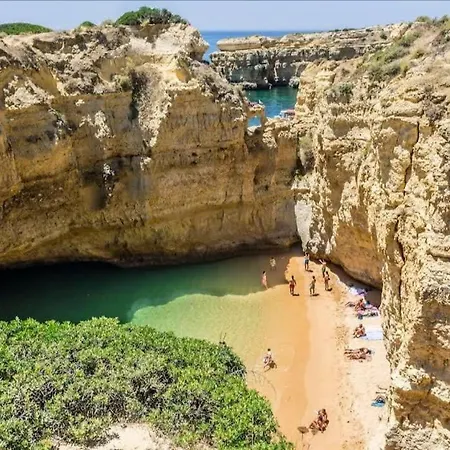 Spacieux Santa Eulalia Oura * 알부페이라